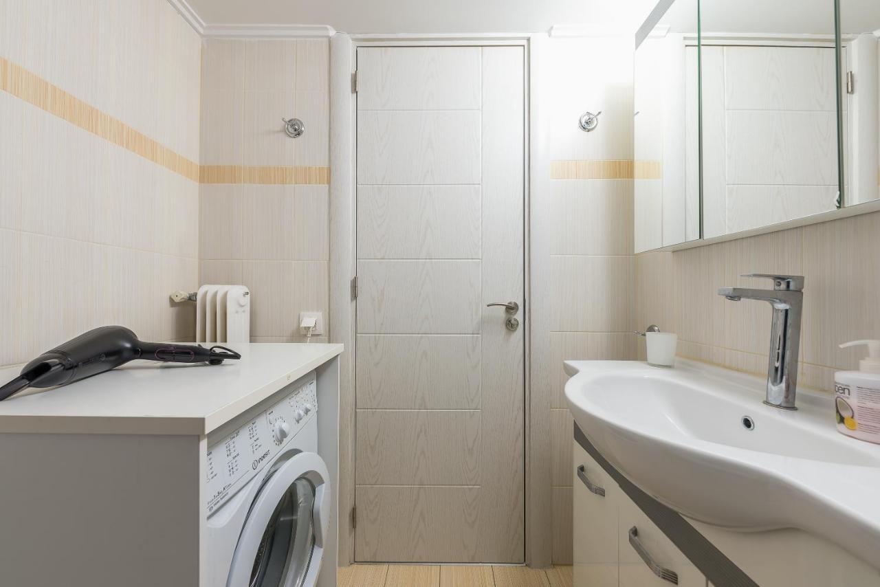 Pagkrati 2 Bedroom Apartment For 4 Persons Атина Екстериор снимка